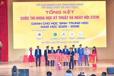 Trường THPT Lê Hoàn đạt thành tích Xuất sắc tại Cuộc thi KHKT và Ngày hội STEM dành cho học sinh trung học năm học 2025-2026.